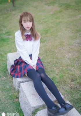 《漂亮的女邻居》hd_蓝光免费在线观看