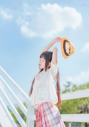 天降女子从2楼掉了下来未增减_1080P神马影院手机在线